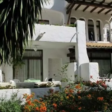 Urb. La Alcazaba, Puerto Banus /