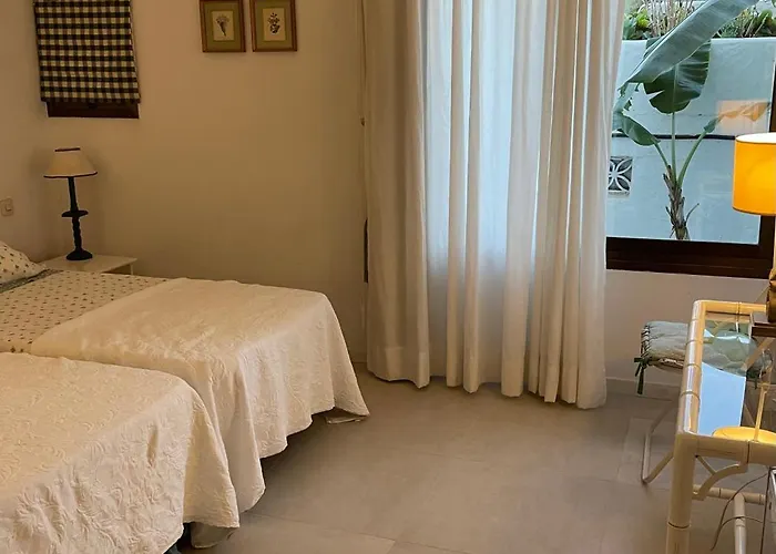 Urb. La Alcazaba, Puerto Banus / Daire *