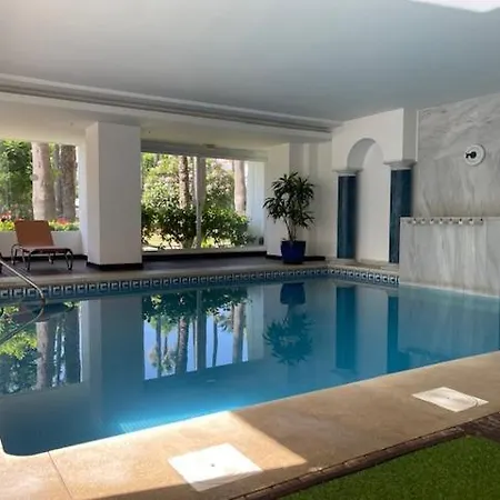 Urb. La Alcazaba, Puerto Banus / * Μαρμπέλλα