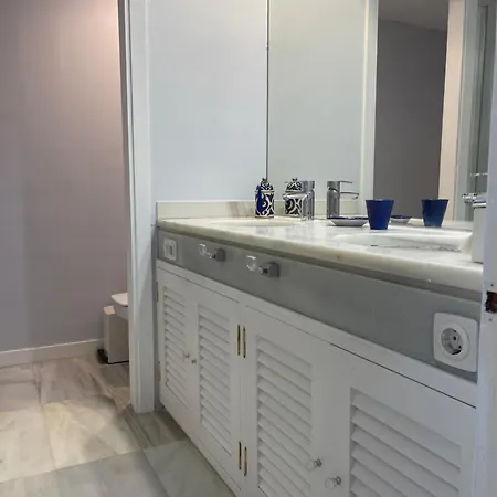 Urb. La Alcazaba, Puerto Banus / 公寓 马尔韦利亚